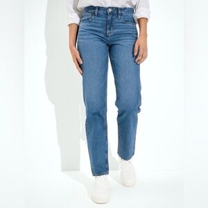 American Eagle 90’s Straight Jeans